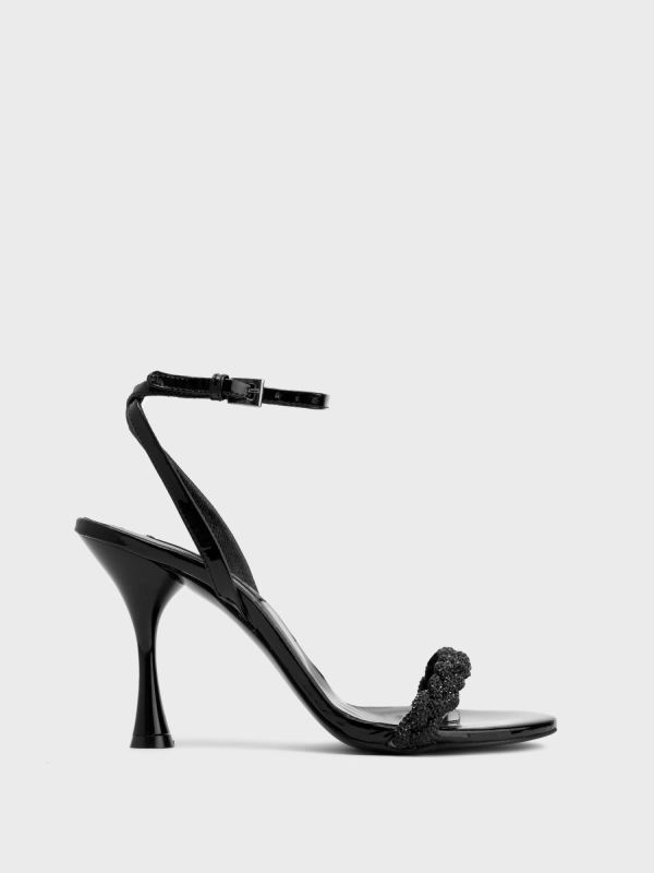 Siyah Rugan Örgülü Deri Kadın Topuklu Ayakkabı  